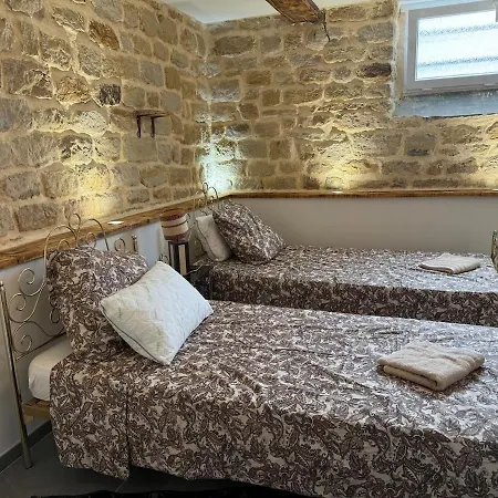 Charming Stone Appartement Golbey