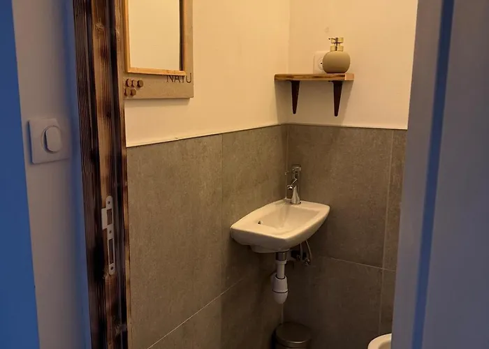 アパート Charming Stone